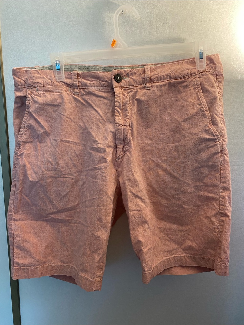 H&M Men's Light Pink Flat Front Cotton Shorts